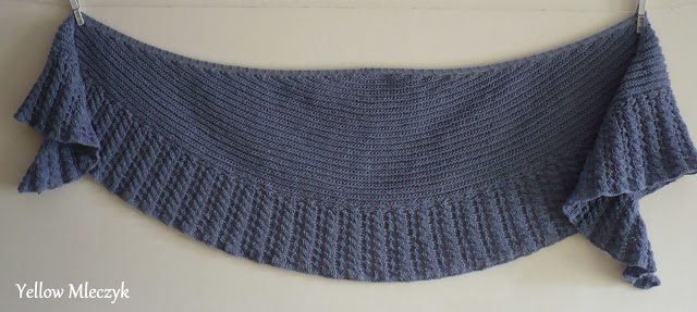 knit shawl